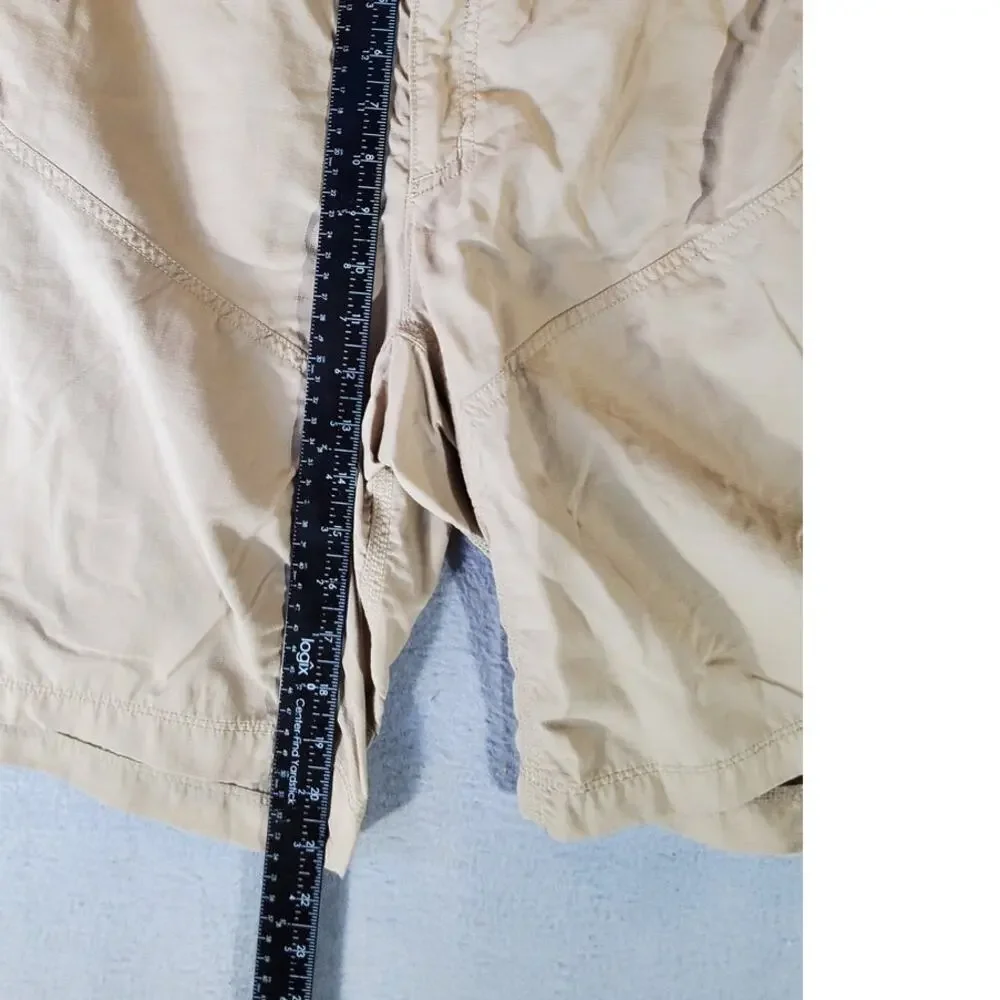 The North Face Mens Cargo Shorts Tan Nylon Hiking Size 40 outdoor, gorpcore
